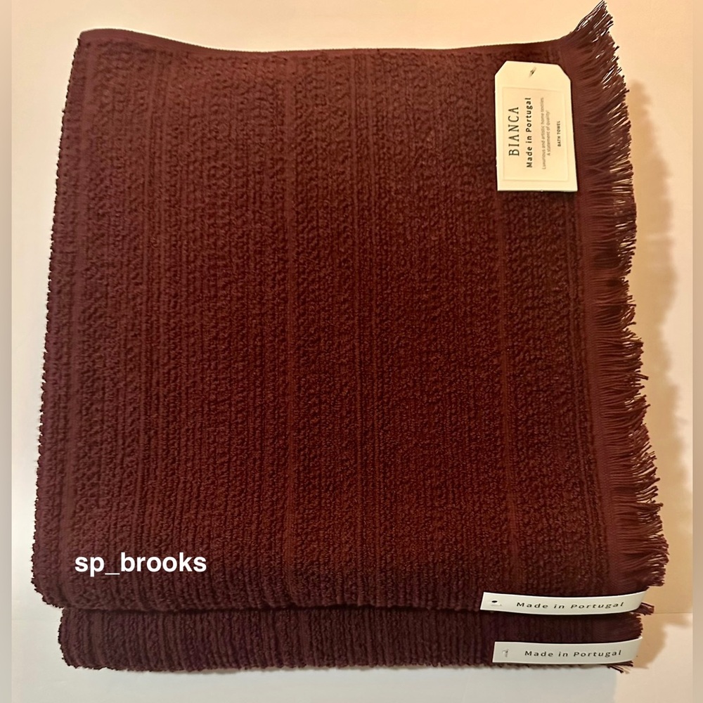🎁2PC BIANCA Bath Towels - Merlot Cotton Boucle Textured Pattern